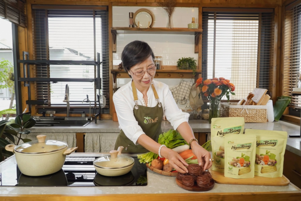 Studio Bếp Lửng Lơ đồng hành cùng Tâm Minh Foods